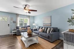 3 Buoys on Second𓇼Sleeps 10+Game Room+Spacious - Image 3