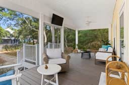 Birdsong Cottage𓇼Island Retreat+Central Location - Image 5