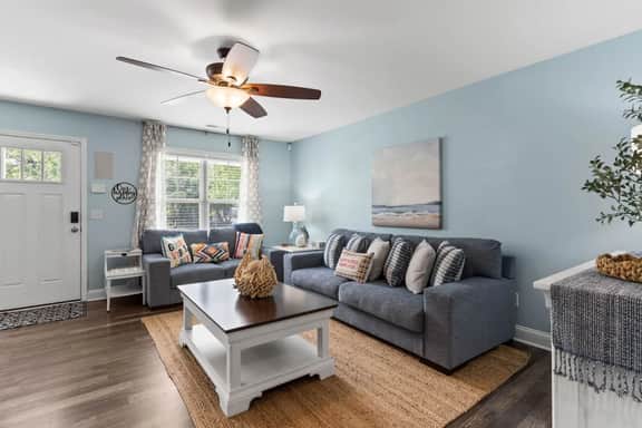3 Buoys on Second𓇼Sleeps 10+Game Room+Spacious - Image 3